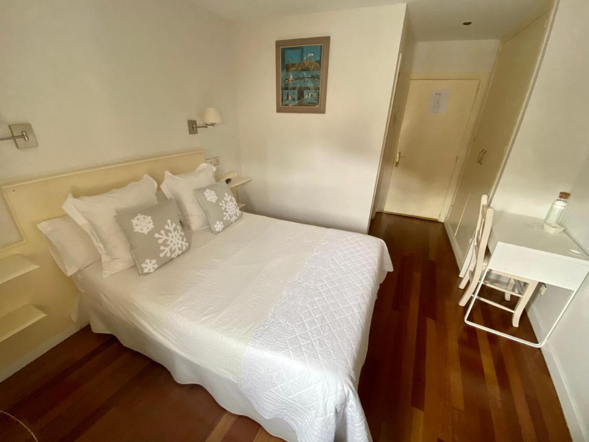 Hotel Casa Socotor ซาเยนต์ เด กาเยโก ภายนอก รูปภาพ