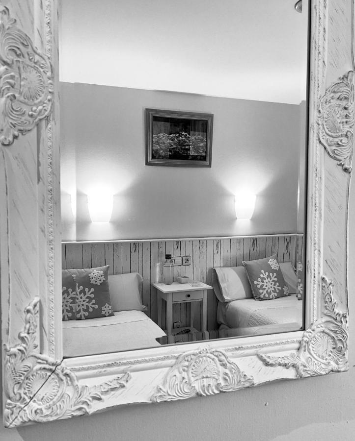 Hotel Casa Socotor ซาเยนต์ เด กาเยโก ภายนอก รูปภาพ