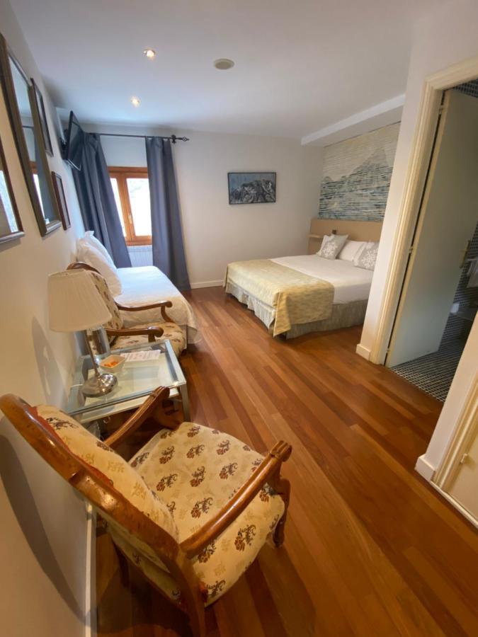 Hotel Casa Socotor ซาเยนต์ เด กาเยโก ภายนอก รูปภาพ