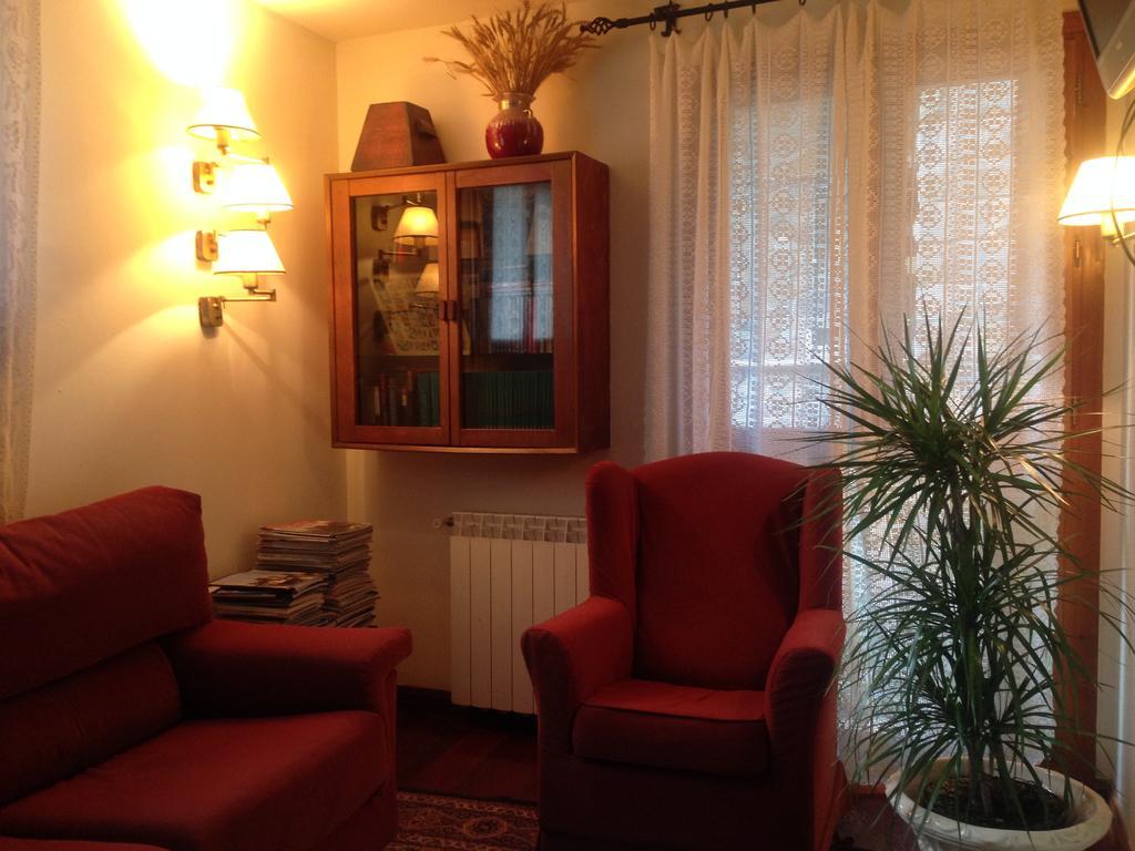 Hotel Casa Socotor ซาเยนต์ เด กาเยโก ภายนอก รูปภาพ